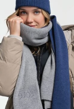 LOLE Everyday Merino Wool Scarf - Meteor Grey -Lole Fashion Shop LAW0888 G883 4 1900x