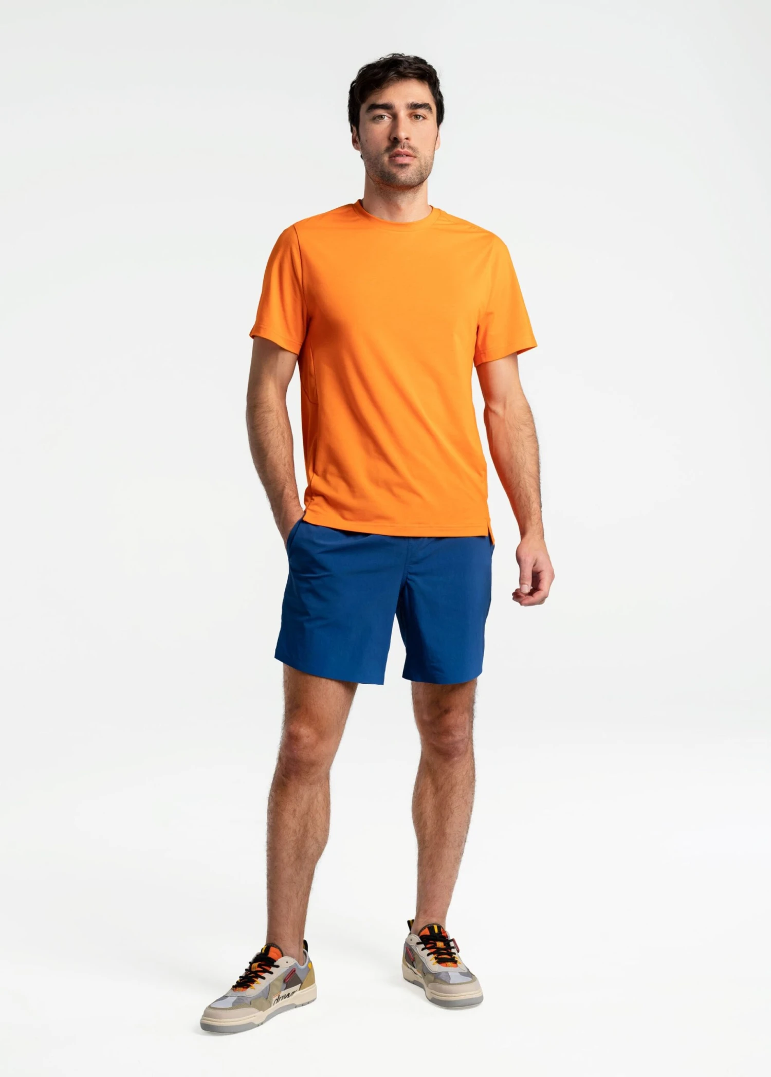 LOLE Performance Wool Short Sleeve - Mandarin 3 LOLE Performance Wool Short Sleeve - Mandarin - Image 3