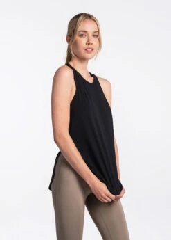 LOLE Performance Wool Tank Top - Black 10 LOLE Performance Wool Tank Top - Black -Lole Fashion Shop LSW4216 N415 4 1900x