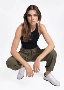 LOLE Forillon Pants - Ivy -Lole Fashion Shop LSW4219 V774 5 1900x