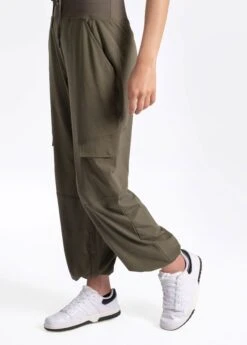 LOLE Forillon Pants - Ivy -Lole Fashion Shop LSW4219 V774 8 1900x