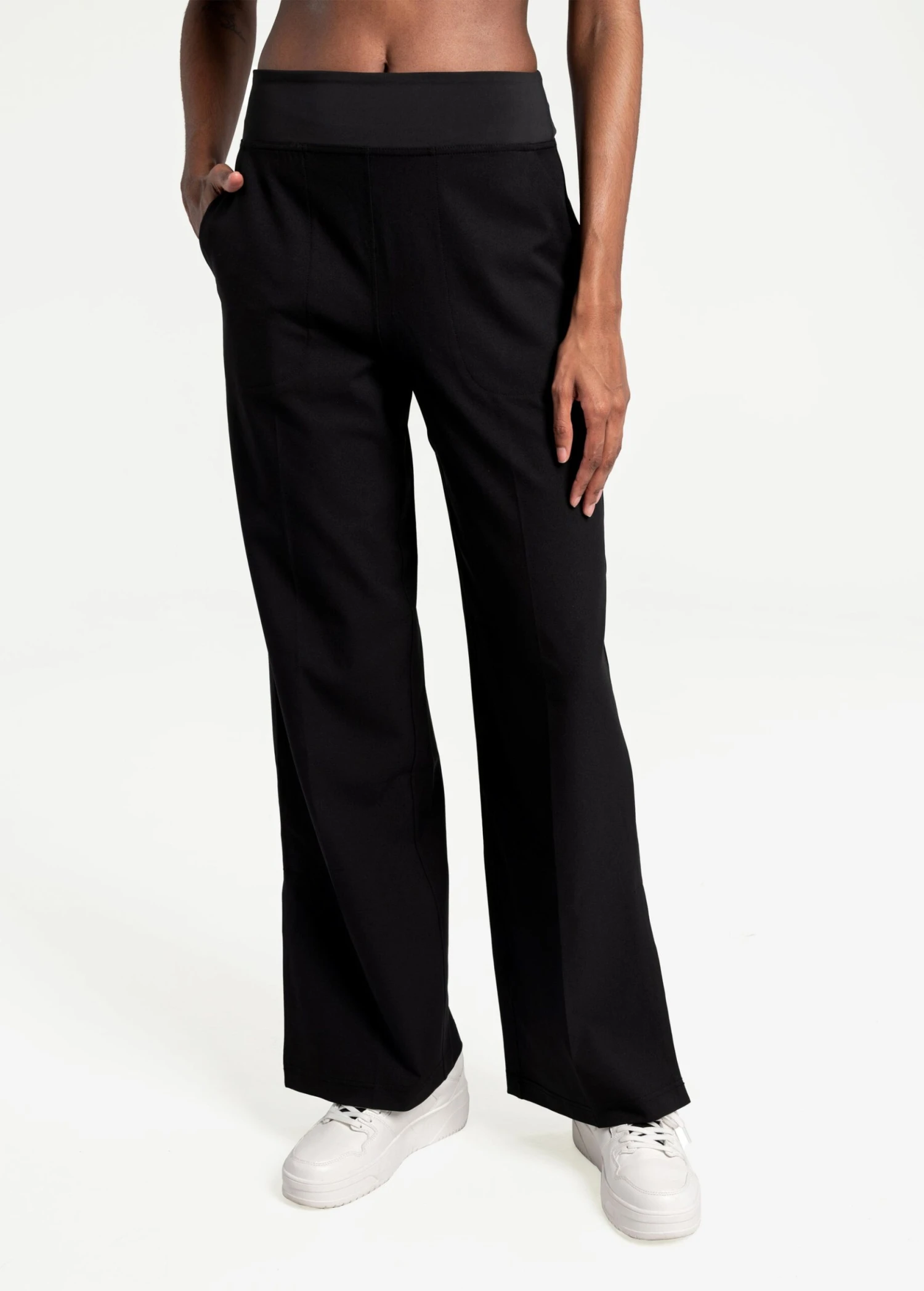 LOLE Connect Wide Leg Pants - Black 2 LOLE Connect Wide Leg Pants - Black - Image 2