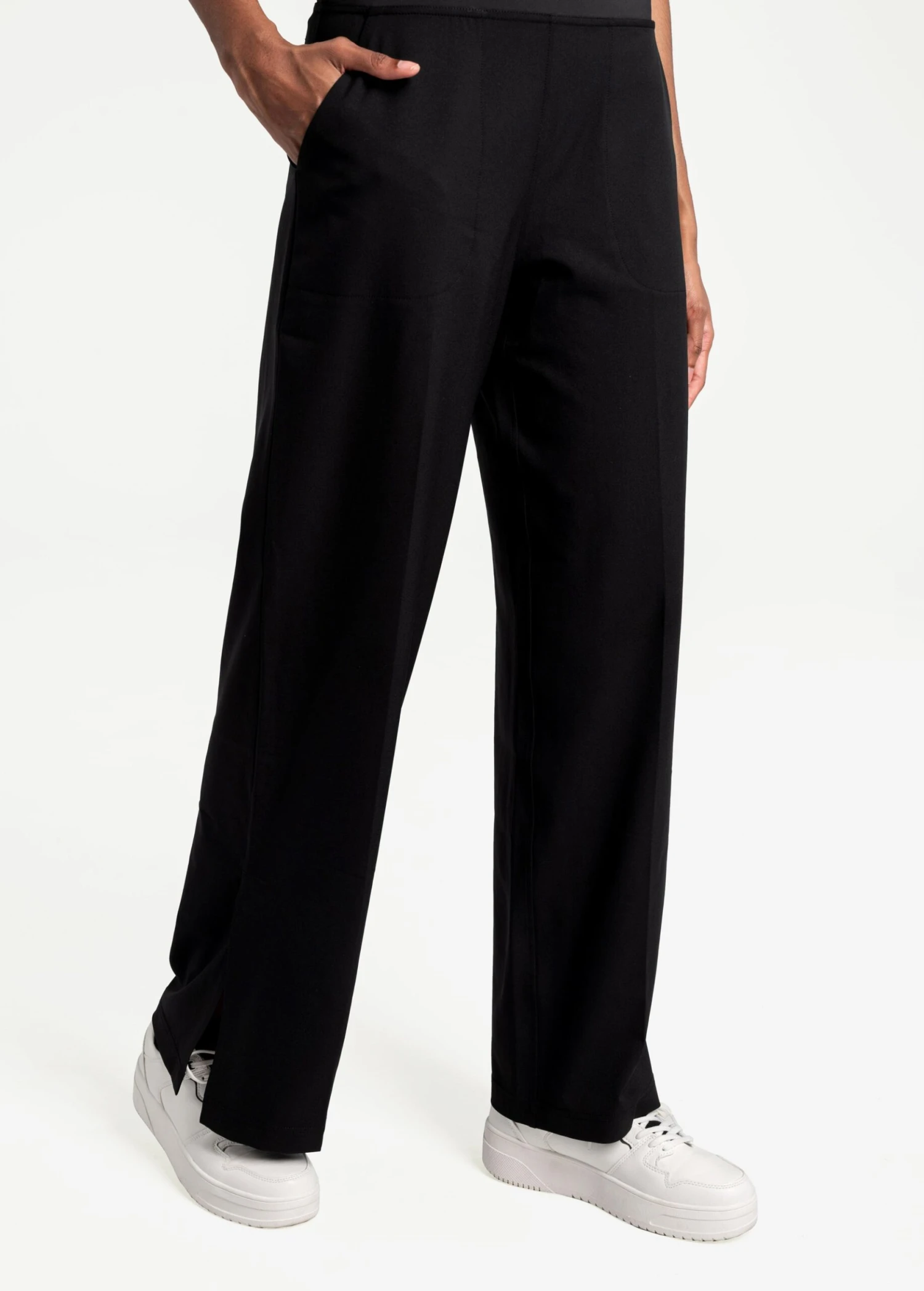 LOLE Connect Wide Leg Pants - Black 4 LOLE Connect Wide Leg Pants - Black - Image 4