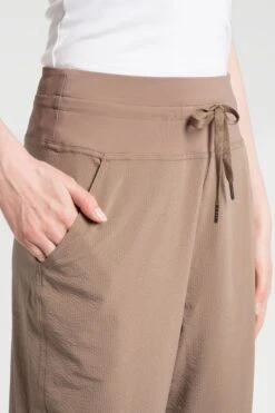 LOLE Momentum Crops - Fossil 10 LOLE Momentum Crops - Fossil -Lole Fashion Shop LSW4292 C213 5 1900x