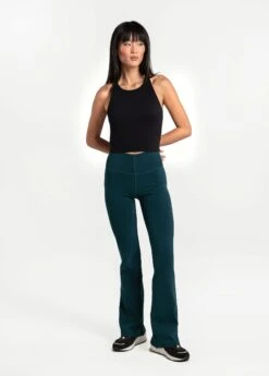 LOLE Organic Cotton Bootleg Pants - Emerald