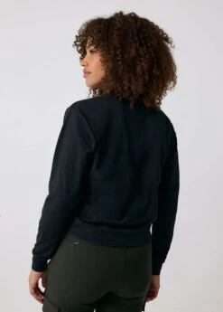 LOLE Om Tech Crew Neck Long Sleeve - Black -Lole Fashion Shop LSW4404 N415 6 1900x