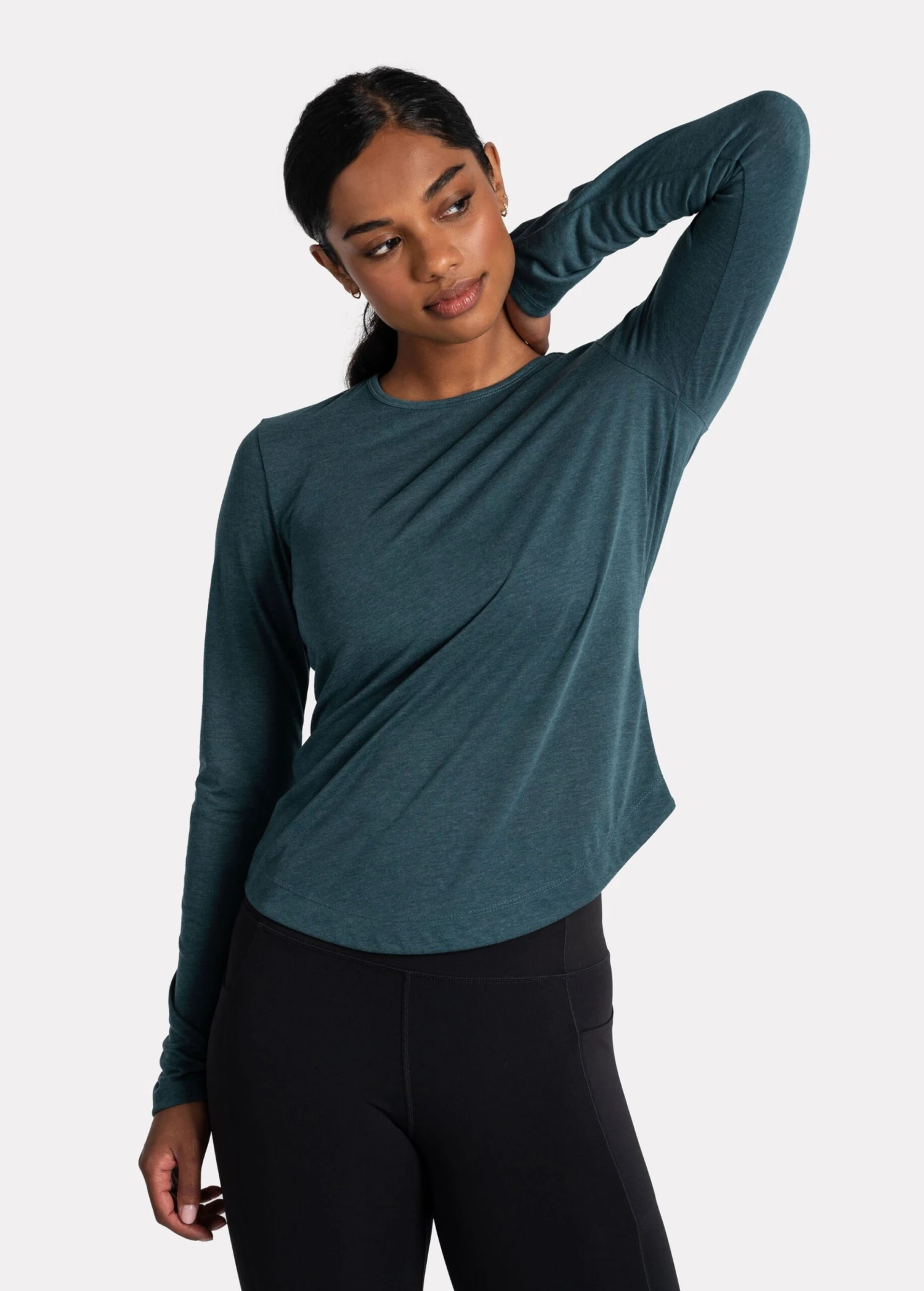 LOLE Everyday Long Sleeve - Fjord Blue 1 LOLE Everyday Long Sleeve - Fjord Blue