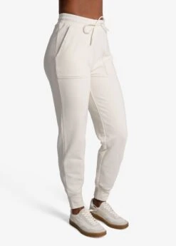 LOLE Easy Joggers - Cream -Lole Fashion Shop LSW4412 W441 3 1900x