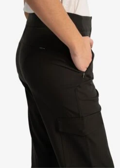 LOLE Miles Cargo Pants - Olive -Lole Fashion Shop LSW4423 BB03 4 1900x