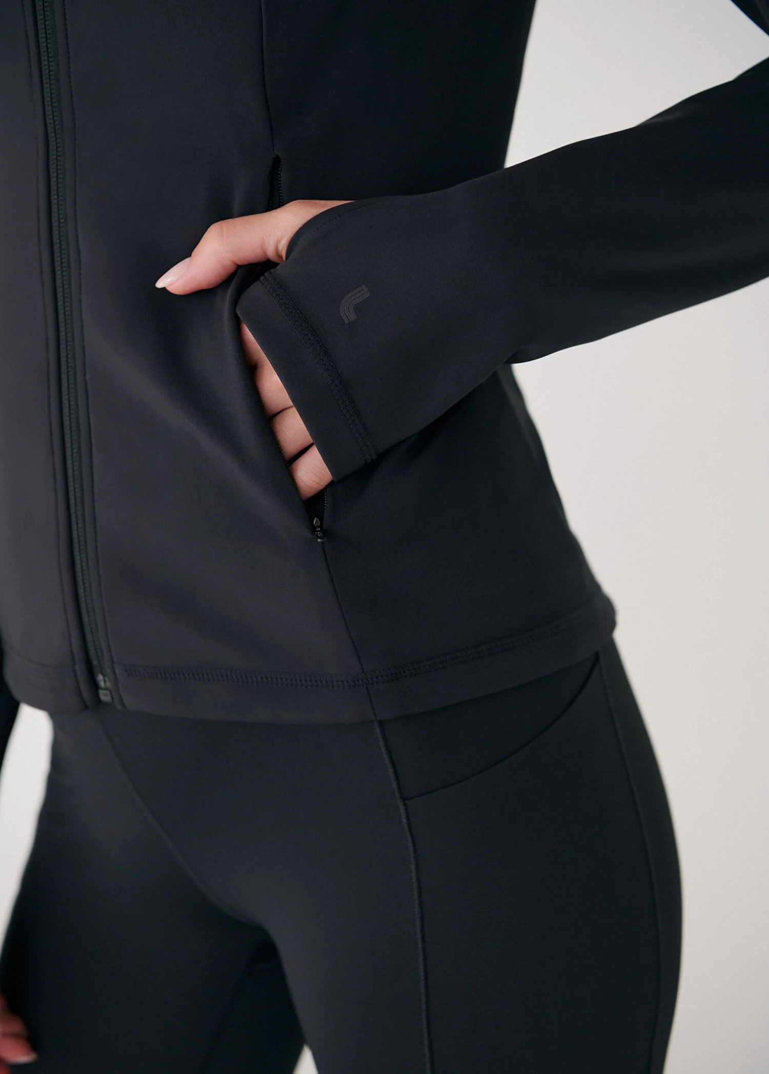 LOLE Step Up Jacket - Black 3 LOLE Step Up Jacket - Black - Image 3