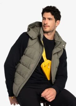 LOLE Odin Down Vest - Desert Green -Lole Fashion Shop LUM0079 V799 9 1900x