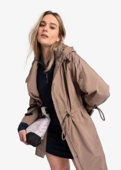 LOLE Piper Oversized Rain Jacket - Fossil -Lole Fashion Shop LUW0870 C213 8 1900x