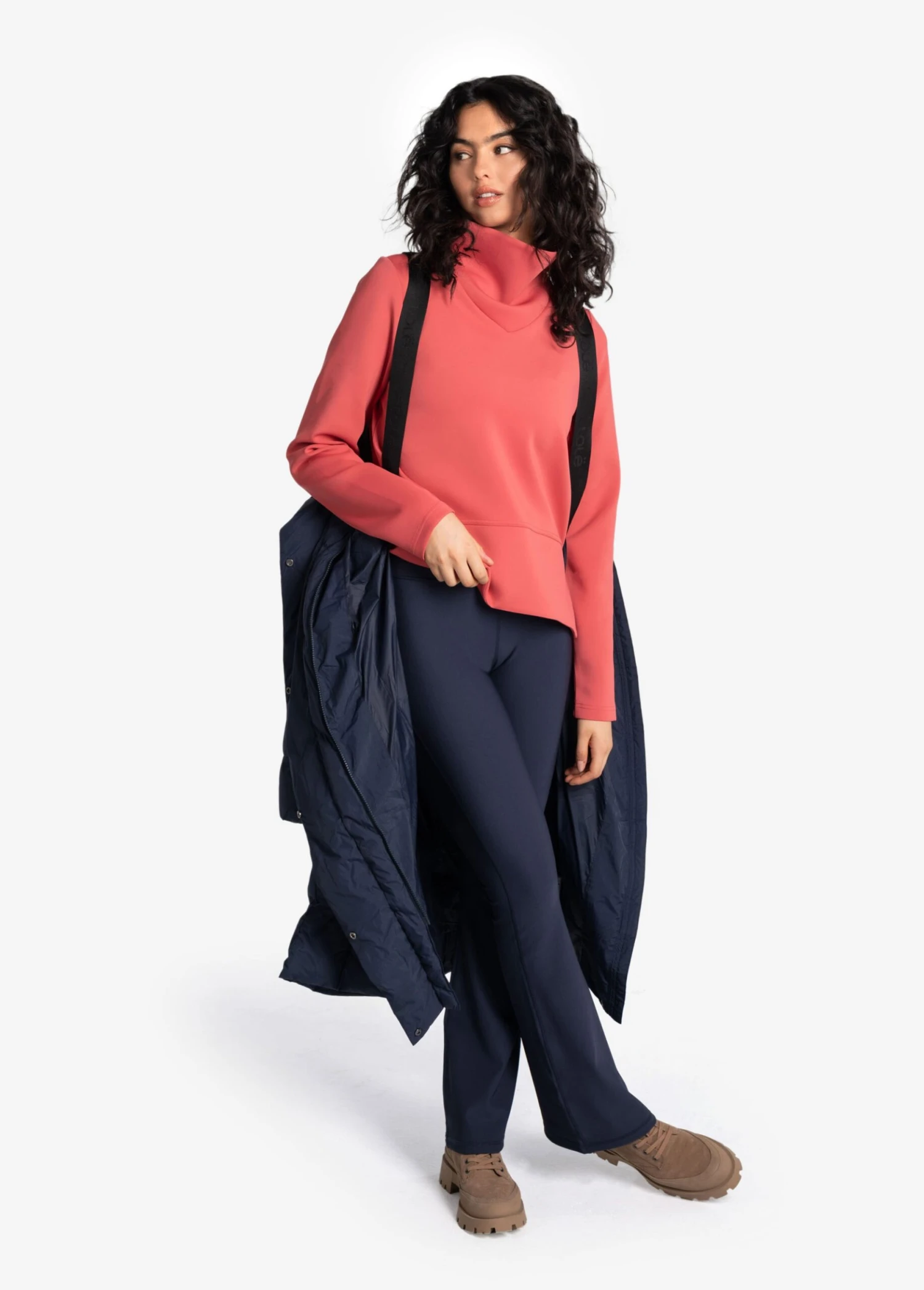 LOLE City Chic Vegan Down Winter Jacket - Outerspace 8 LOLE City Chic Vegan Down Winter Jacket - Outerspace - Image 8