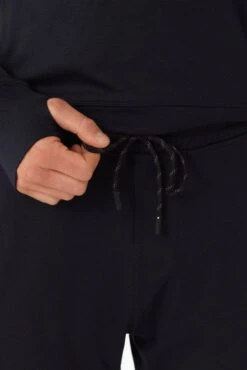 LOLE Riley Joggers - Black -Lole Fashion Shop extraLSM0130 N415 6 1900x